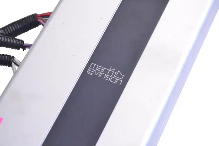 Lexus RX 330 - 350 - 400H (2008 - 2012) 862800E010 Усилитель звука — фото 3