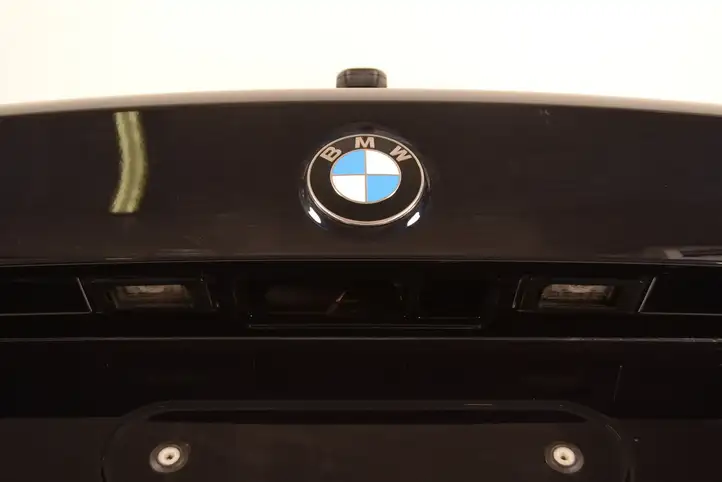 BMW 5 G30 G31 (2016 - ) Крышка багажника — фото 7