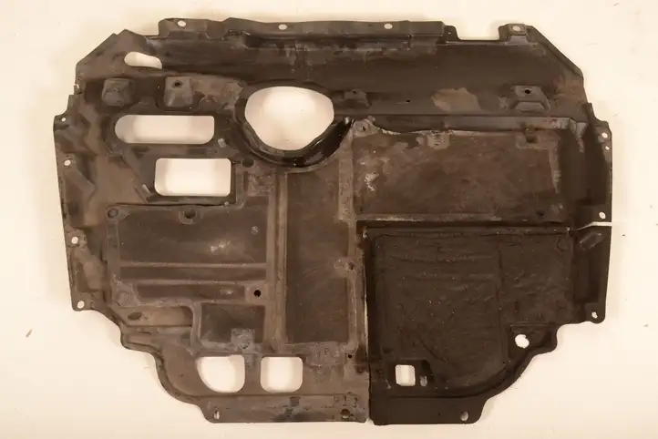Toyota Prius (XW30) (2009 - 2015) 5141076013 Защита двигателя — фото 1