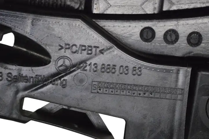 Mercedes-Benz E W213 (2016 - ) A2138850363 Кронштейн угловой части бампера — фото 5