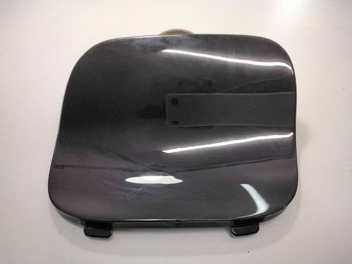 BMW X5 E53 (1999 - 2006)  8244439 Заглушка буксировочной петли бампера