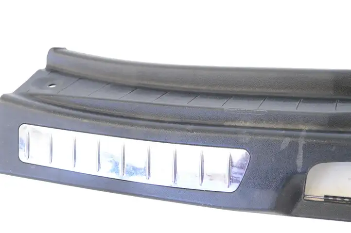 Mercedes-Benz B-class W245 (2008 - 2011) ZB90070100 Отделка порога багажника — фото 3