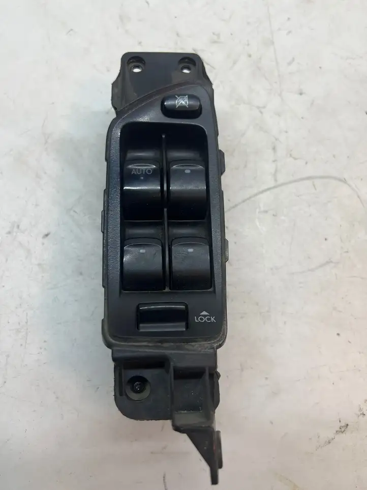 Subaru Outback (2003 - 2007) 514837 Кнопка стеклоподъемников — фото 1