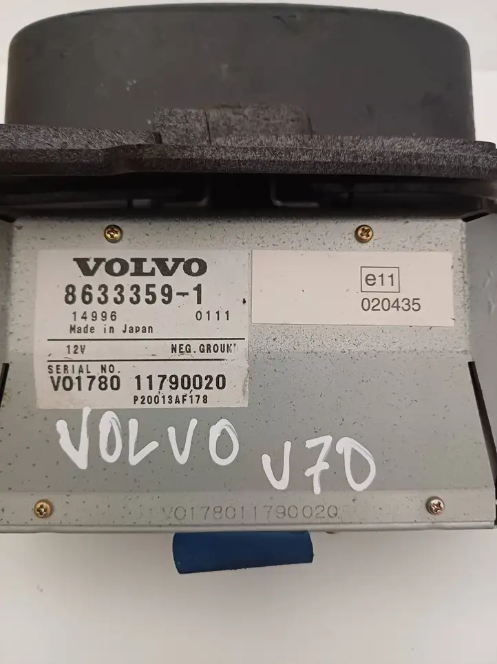 Volvo V70 (2000 - 2004) 863335901 Магнитола / мультимедийная система — фото 2
