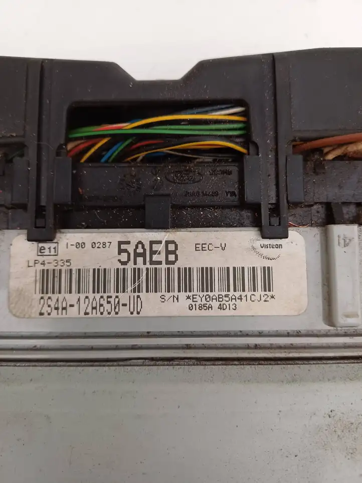 Ford Focus (1998 - 2004) 2S4A12A650 Блок управления двигателем (ECU) — фото 2