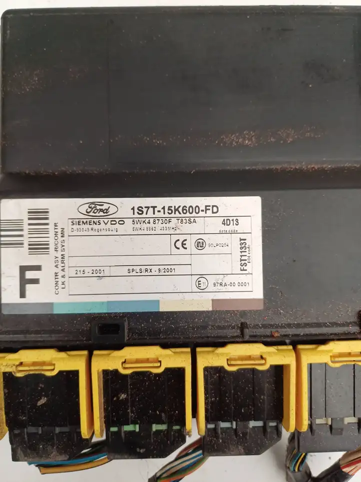Ford Focus (1998 - 2004) 1S7T15K600FD Модуль комфорта — фото 2