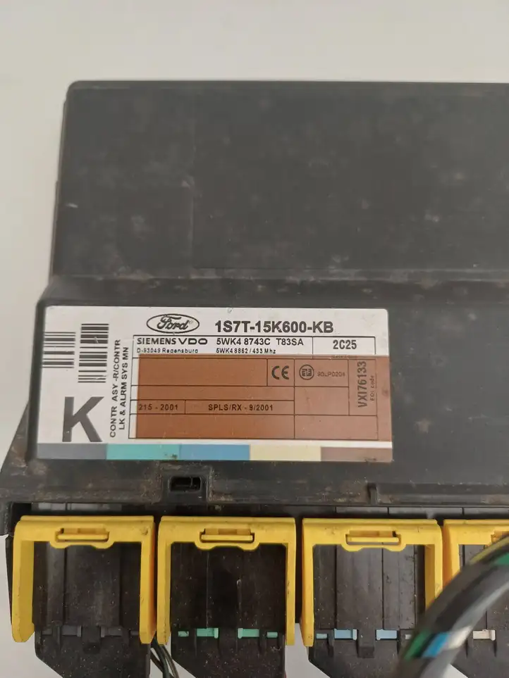Ford Mondeo Mk III (2000 - 2007) 1S7T15K600KB Модуль комфорта — фото 2