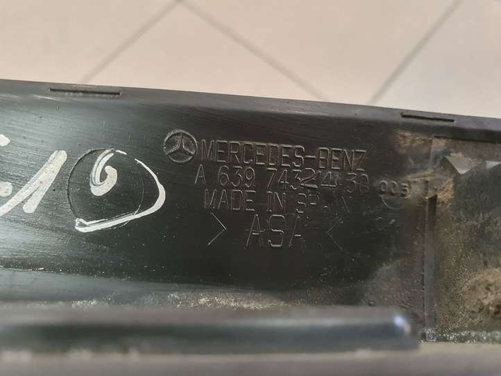 Mercedes-Benz Vito Viano W639 (2003 - 2010)  A6397432430 Освещение номера