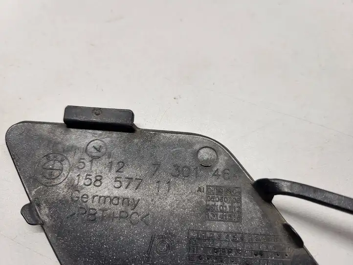 BMW 3 F30 F35 F31 (2012 - 2018) 7301464 Заглушка буксировочной петли бампера — фото 2