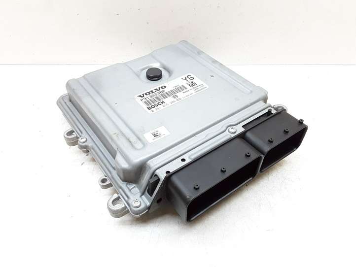 Volvo V70 (2007 - 2013)  P31303388 Блок управления двигателя