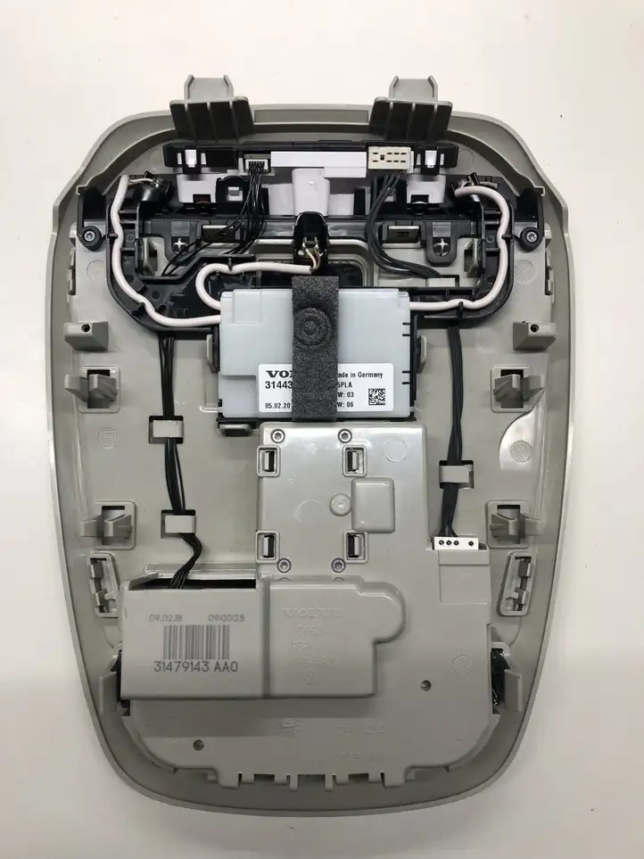 Volvo XC90 (2014 - 2019) 31443745 Передняя подсветка — фото 3
