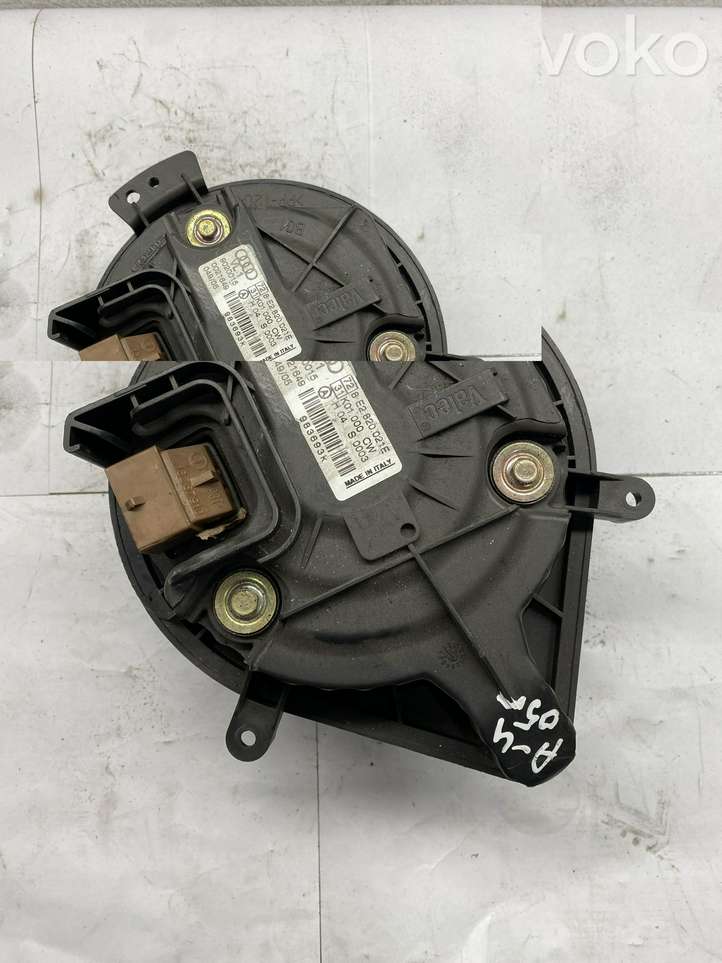 Audi A4 (2000 - 2006)  8E2820021 Комплект воздушного узла салона