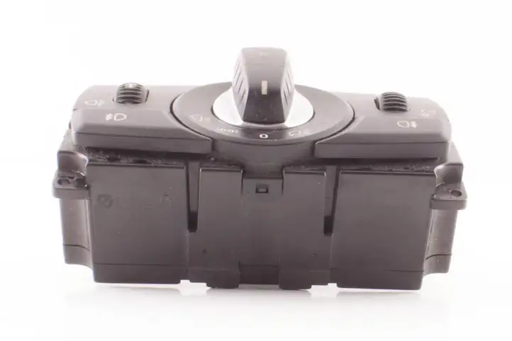 BMW 5 E60 E61 (2004 - 2010) 6988555 Включатель фонарей — фото 3