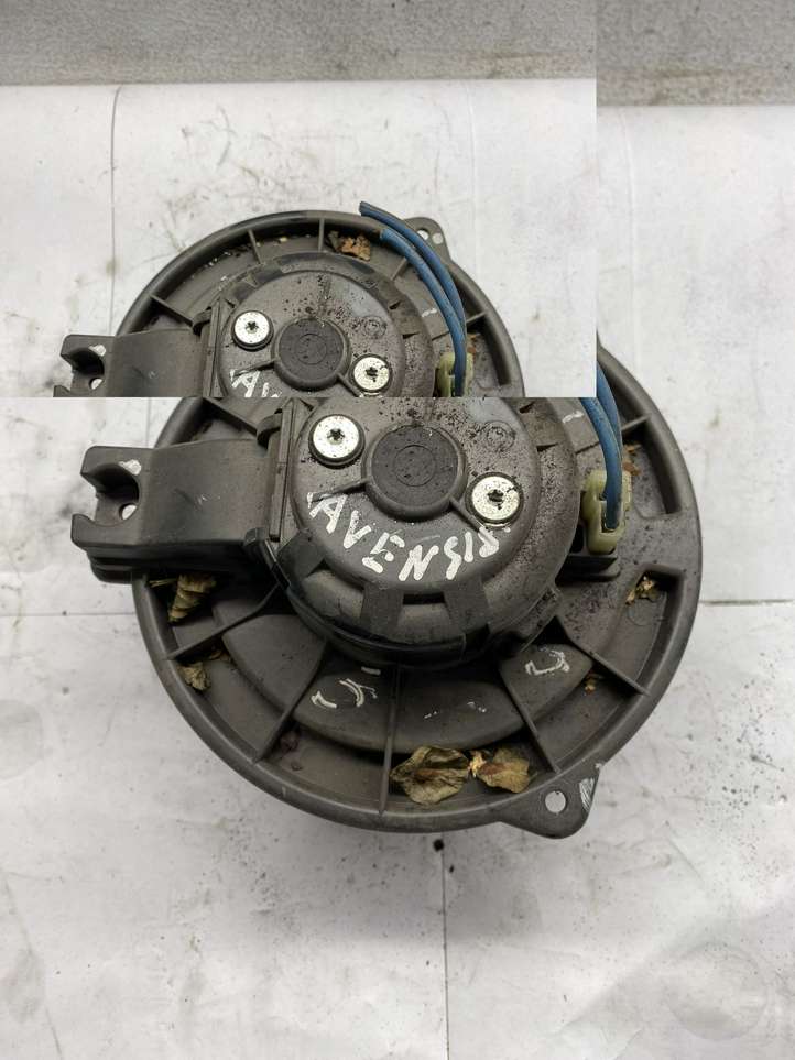 Toyota Avensis T250 (2006 - 2009)  0130101602 Комплект воздушного узла салона