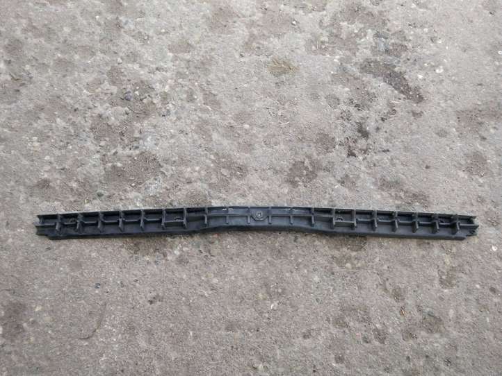 Volkswagen PASSAT B5.5 (2001 - 2005)  3B9807863B  Держатель заднего бампера (кронштейн)