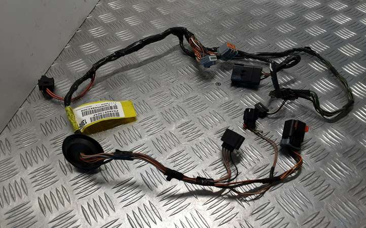 Chrysler Voyager (2007 - 2010)  P04869138AF Проводка боковых раздвижных дверей