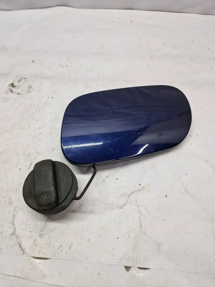 Porsche Cayenne (9PA) (2002 - 2010) 7L5809905B Крышка топливного бака — фото 1