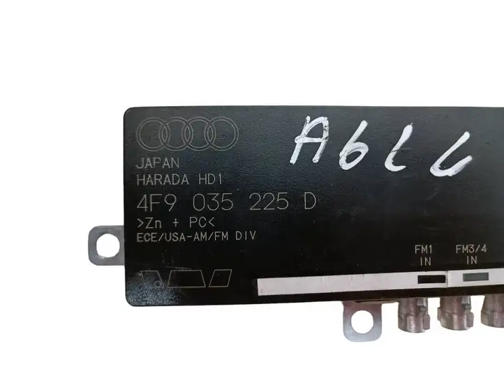 Audi A6 S6 C6 4F (2004 - 2008) 4F9035225D Усилитель антенны — фото 2