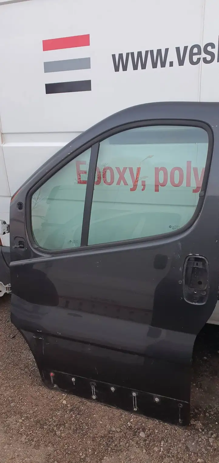 Opel Vivaro (2006 - 2014) Дверь — фото 3