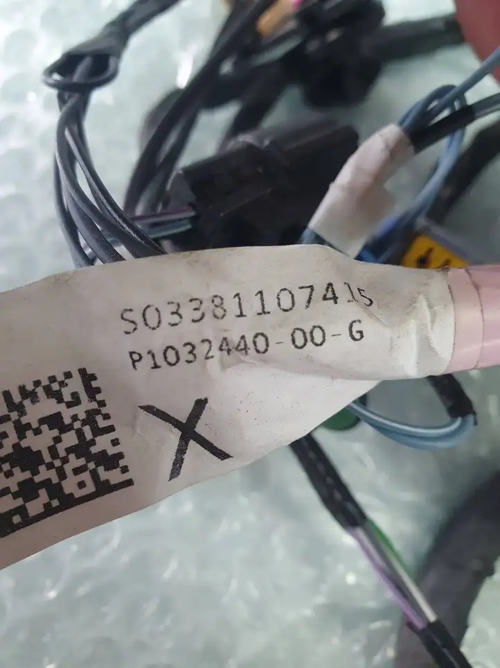 Tesla Model X (2015 - 2021) P103244000G Прочая электропроводка — фото 2