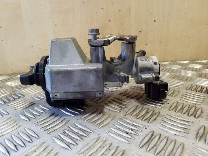 Suzuki Grand Vitara (2008 - 2012)  3397067J00 Замок зажигания