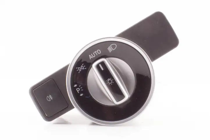Mercedes-Benz E C207 W207 (2009 - 2017) A2129050551 Включатель фонарей — фото 1