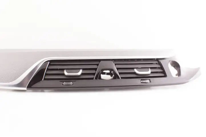 BMW 5 G30 G31 (2016 - ) 8070622 Отделка внутренней панели салона — фото 2