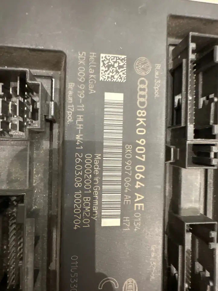 Audi A5 8T 8F (2007 - 2011) 8K0907064AE Модуль комфорта — фото 2