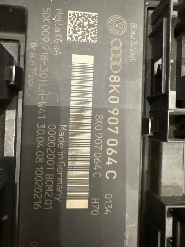 Audi A4 S4 B8 8K (2007 - 2011) 8K0907064C Модуль комфорта — фото 2