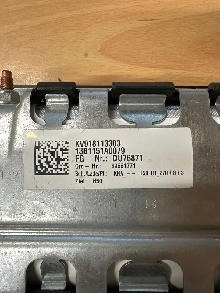 BMW 5 F10 F11 (2009 - 2016) KV918113303 Коленная подушка безопасности — фото 2