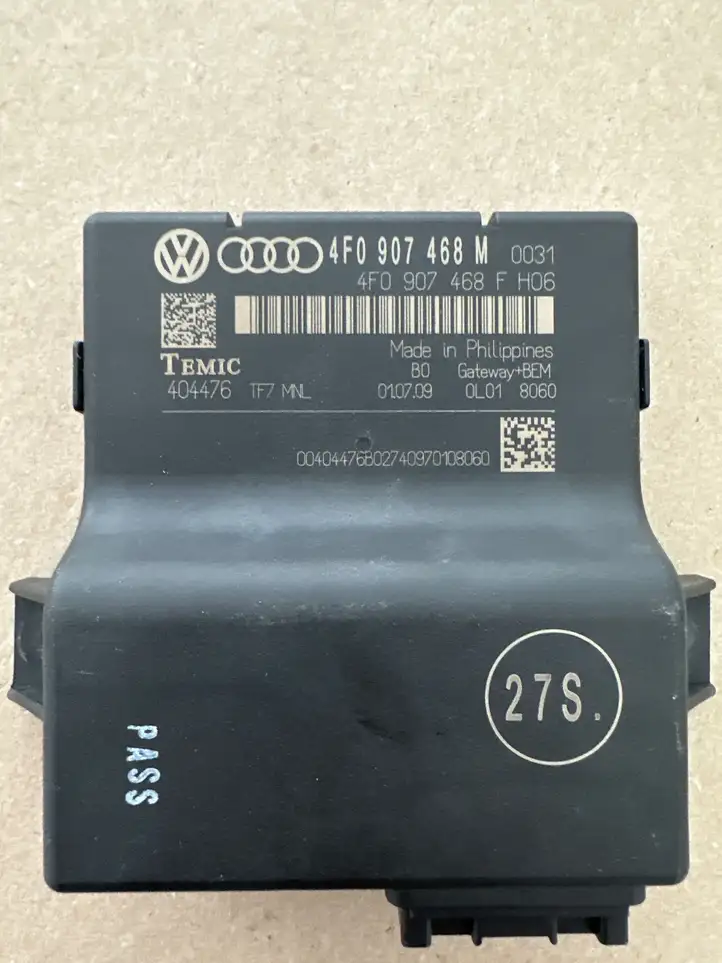 Audi A6 S6 C6 4F (2008 - 2011) 4F0907468M Модуль комфорта — фото 2
