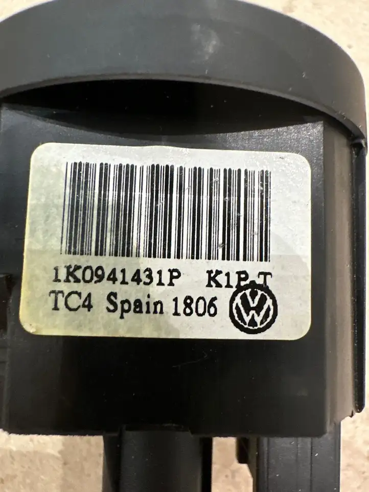 Volkswagen PASSAT B6 (2005 - 2010) 1K0941431P Включатель фонарей — фото 2