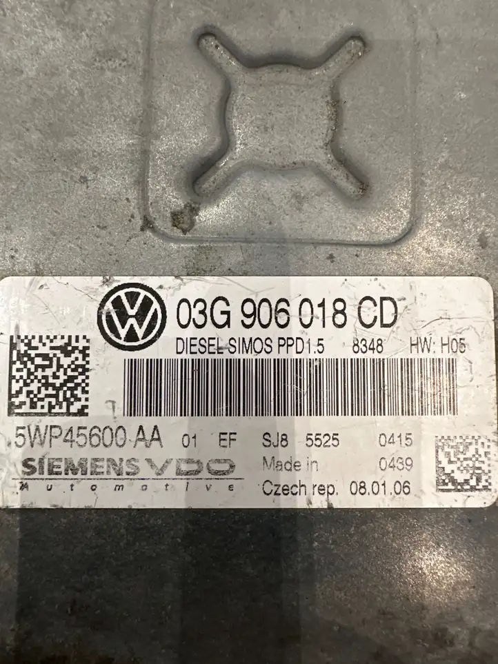 Volkswagen PASSAT B6 (2005 - 2010) 03G906018CD Блок управления двигателем (ЭБУ) — фото 2