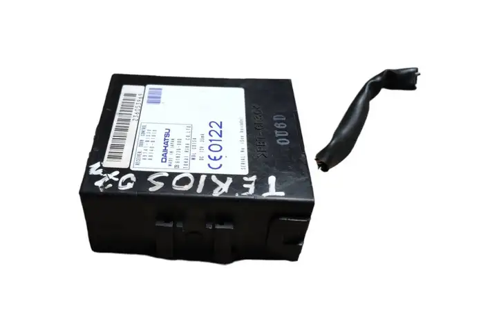 Daihatsu Sirion (2005 - 2007) 618236000 Блок управления центральным замком — фото 4