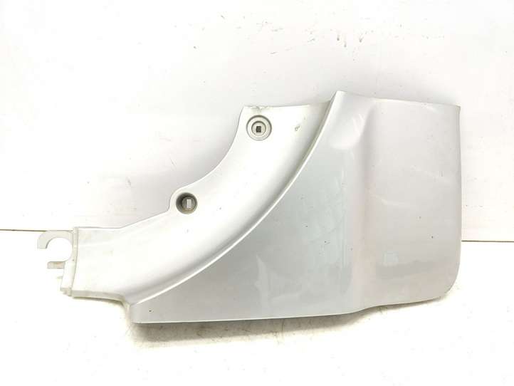 Toyota RAV 4 (XA30) (2006 - 2016)  768050R010 Освещение номера