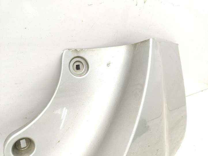 Toyota RAV 4 (XA30) (2006 - 2016)  768050R010 Освещение номера