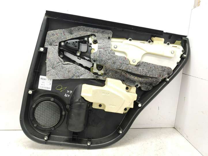 Toyota RAV 4 (XA30) (2006 - 2016)  67788X1B03 Обшивка задней двери