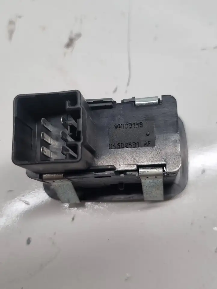 Dodge Journey (2007 - 2011) 04602531AF Кнопка стеклоподъемников — фото 2