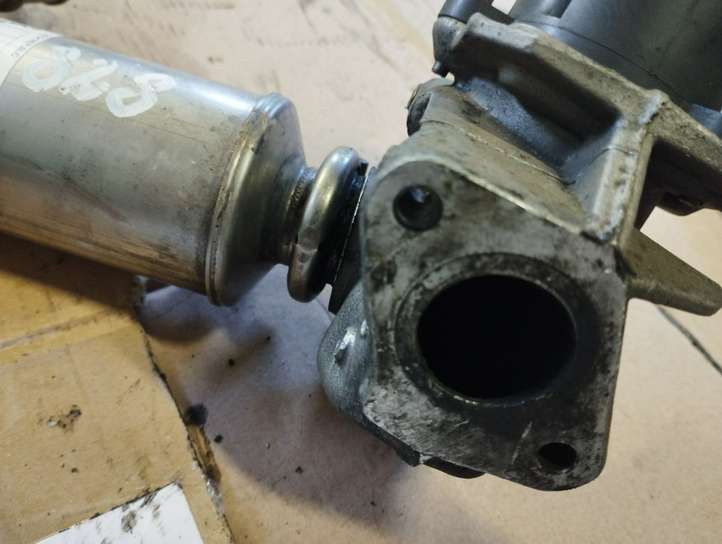 Citroen C4 Picasso (2006 - 2013)  9646762280 Охладитель EGR