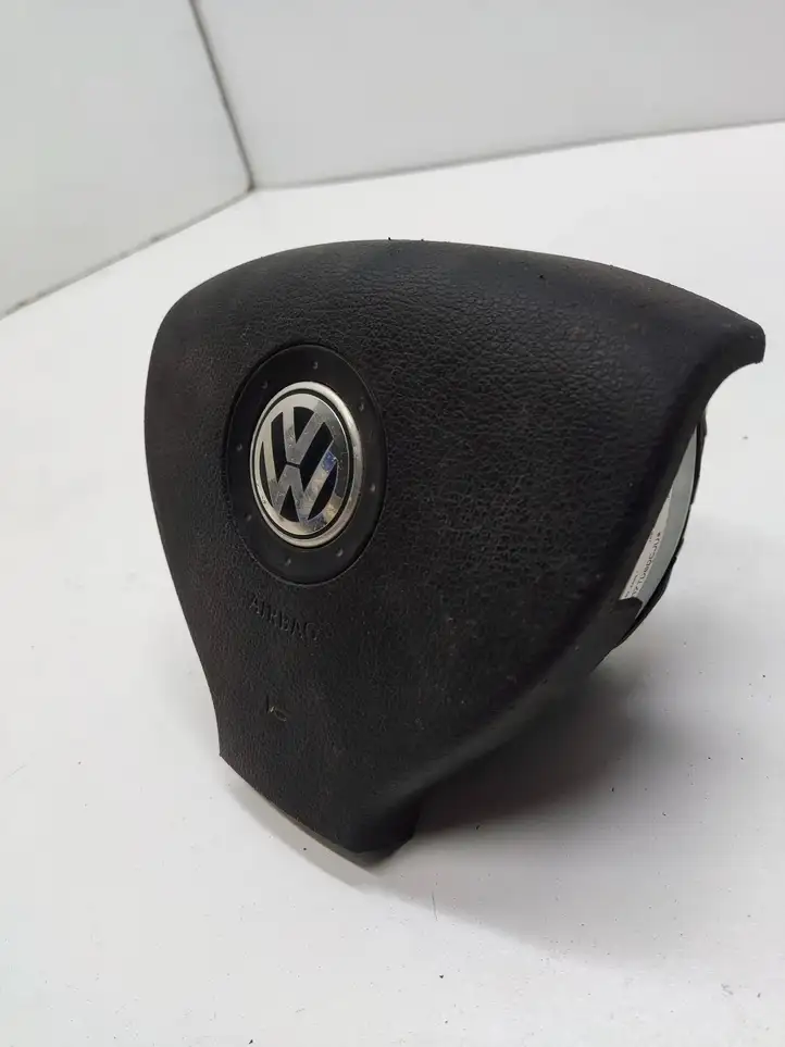 Volkswagen Golf V (2003 - 2009) Подушка безопасности руля — фото 2
