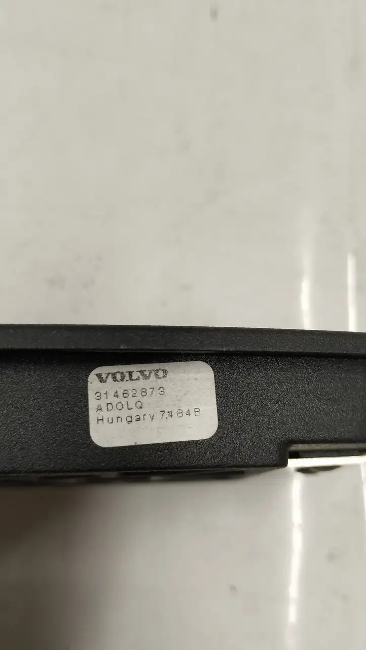 Volvo XC90 (2014 - 2019) 31462873 Прочая отделка багажника — фото 3