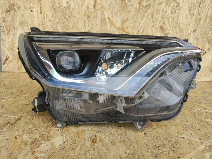 Toyota RAV 4 (XA40) (2012 - 2018)  8113042650 Передняя фара
