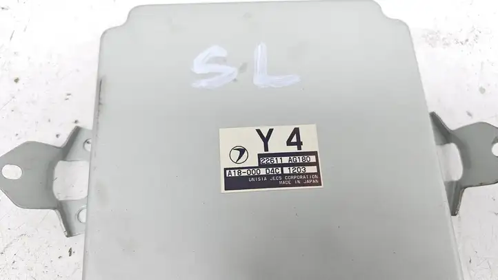 Subaru Legacy (1999 - 2003) 22611AG180 Блок управления двигателем (ЭБУ) — фото 4