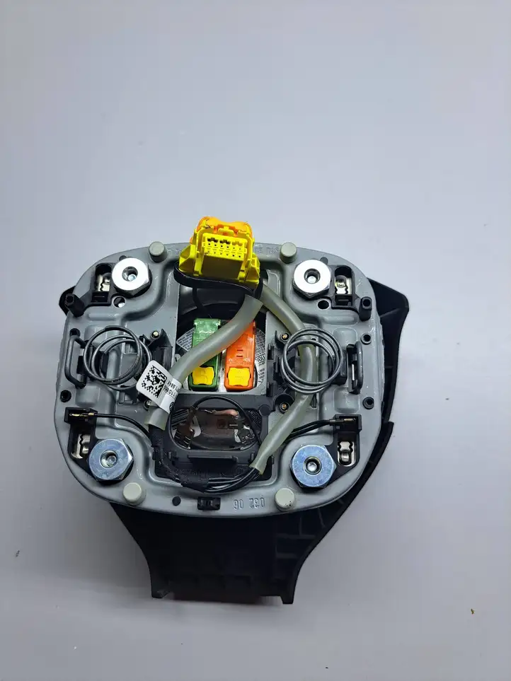 Volkswagen PASSAT B6 (2005 - 2010) 3C0880201AC Подушка безопасности руля — фото 2