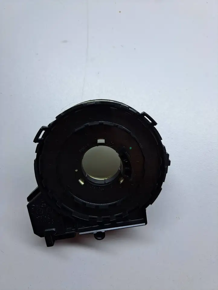Volkswagen PASSAT B6 (2005 - 2010) 3C0959653 Контактное кольцо SRS — фото 2