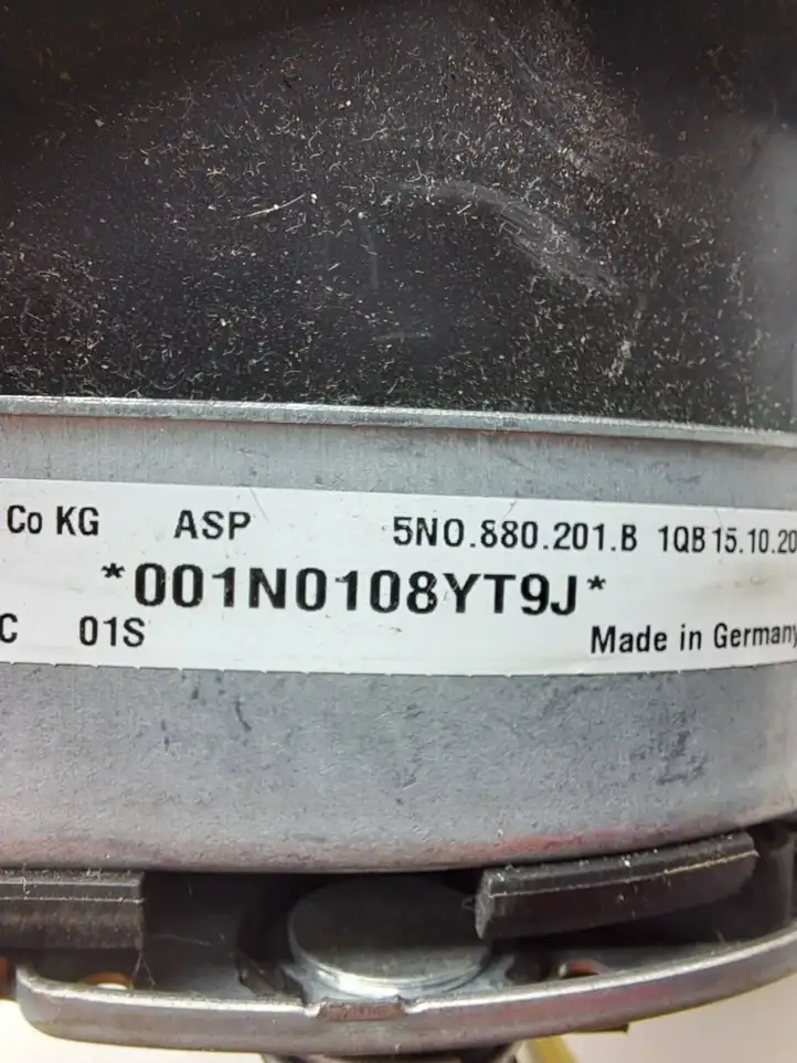 Volkswagen Touran I (2003 - 2010) 5N0880201B Подушка безопасности руля — фото 3