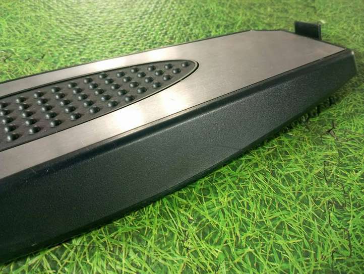 BMW M5 E60/E61 (2004 - 2010)  7896959 Опора ноги