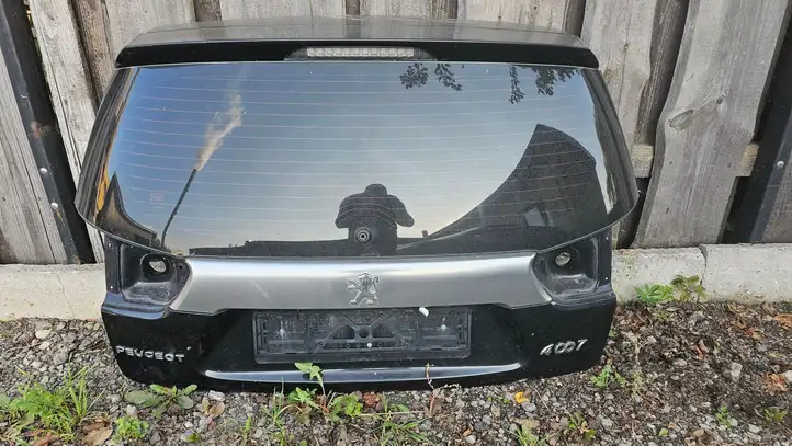 Peugeot 4007 (2007 - 2012) Крышка багажника — фото 2