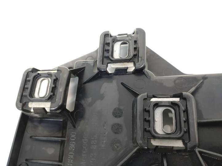 Mercedes-Benz EQC (2018 - )  A2938855600  Держатель заднего бампера (кронштейн)