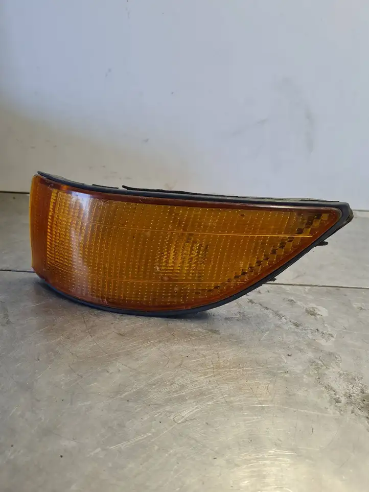 Mitsubishi Galant (1997 - 2003) 082141518L Передняя фара — фото 1